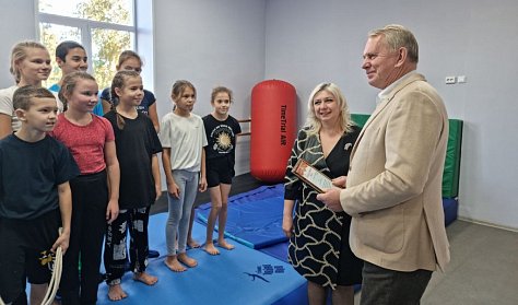 В Оренбурге учат цирковых артистов